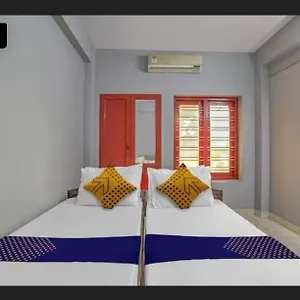 ** Hotel Ss Kkp Tourist India